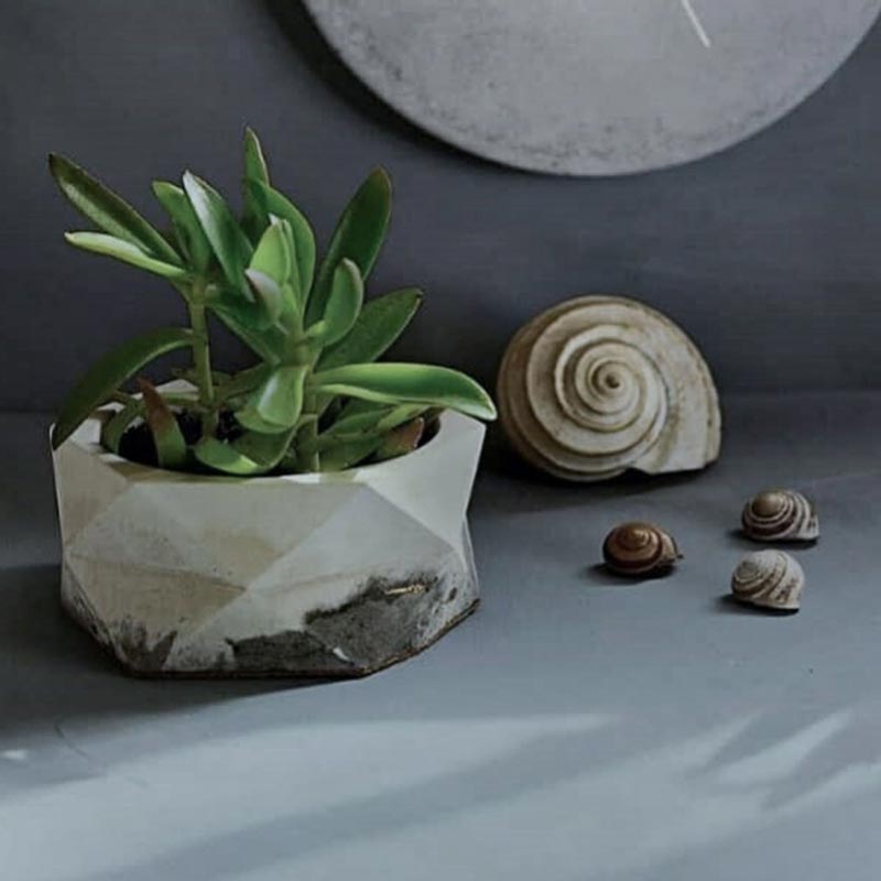 hand made concrete decorative items